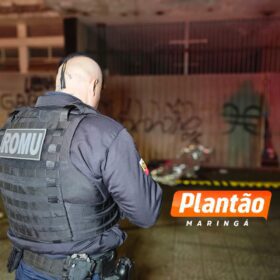 Homem é morto a facadas na Praça Raposo Tavares, em Maringá Foto 12 Fotos de Homem é morto a facadas na Praça Raposo Tavares, em Maringá