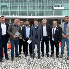 Sarandi é contemplada com R$ 38 milhões para obras de pavimentação Foto 6 Fotos de Sarandi é contemplada com R$ 38 milhões para obras de pavimentação