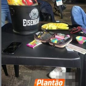 Fotos de Dupla é presa em Maringá após ostentar arma em rede social; GCM apreende drogas e pistola adaptada