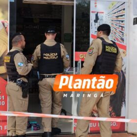 Fotos de Empresário é executado a tiros dentro de farmácia em plena luz do dia