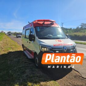 Fotos de Família a caminho de casamento capota carro após colisão com caminhão em Maringá