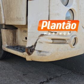 Fotos de Família a caminho de casamento capota carro após colisão com caminhão em Maringá