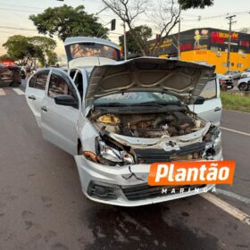Gol avança sinal vermelho, atinge carro e quase atropela grupo de motociclistas em Maringá Foto 3 Fotos de Gol avança sinal vermelho, atinge carro e quase atropela grupo de motociclistas em Maringá