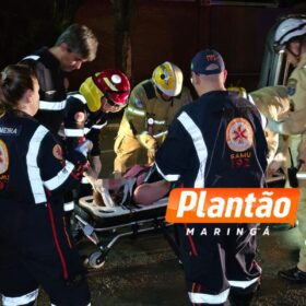 Carro capota após colisão e atinge veículo estacionado em Maringá Foto 5 Fotos de Carro capota após colisão e atinge veículo estacionado em Maringá