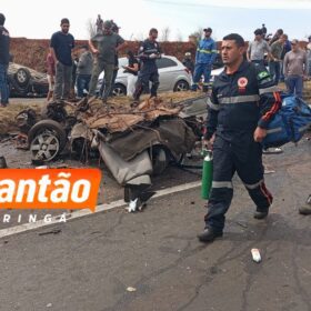 Carro fica destruído após acidente entre Sarandi e Marialva Foto 5 Fotos de Carro fica destruído após acidente entre Sarandi e Marialva