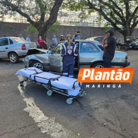 Casal fica ferido em colisão entre dois carros, em Maringá Foto 4 Fotos de Casal fica ferido em colisão entre dois carros, em Maringá