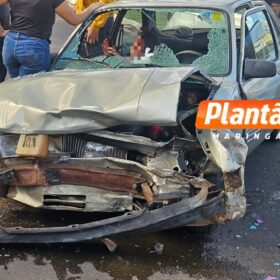 Casal fica ferido em colisão entre dois carros, em Maringá Foto 8 Fotos de Casal fica ferido em colisão entre dois carros, em Maringá