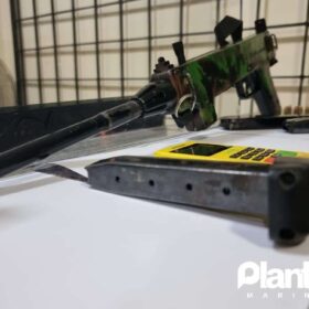 Maringaense executado em Marialva havia sido preso em 2022 em Sarandi com submetralhadora, pistola e moto furtada Foto 3 Fotos de Maringaense executado em Marialva havia sido preso em 2022 em Sarandi com submetralhadora, pistola e moto furtada