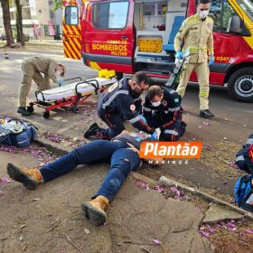 Médicas do Samu de folga presencia acidente e presta primeiros socorros motociclista em Maringá Foto 7 Fotos de Médicas do Samu de folga presencia acidente e presta primeiros socorros motociclista em Maringá