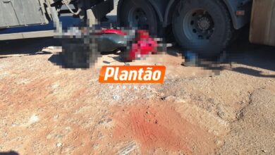 Fotos de Motoboy morre em acidente com carreta na PR-317 em Maringá