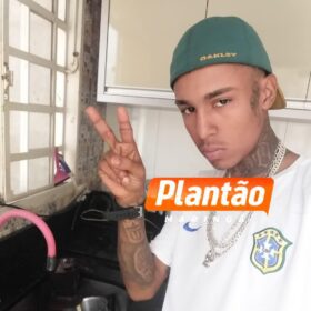Suspeito de matar amigo adolescente se entrega à Polícia Civil em Maringá Foto 10 Fotos de Suspeito de matar amigo adolescente se entrega à Polícia Civil em Maringá