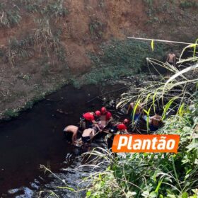 Fotos de Adolescente sofre acidente ao pular de corda córrego em Maringá
