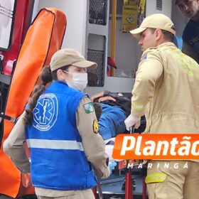 Câmera flagra acidente entre duas motos em Maringá; vítimas sofreram fraturas e ferimentos no rosto Foto 1 Fotos de Câmera flagra acidente entre duas motos em Maringá; vítimas sofreram fraturas e ferimentos no rosto