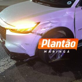 Câmera registra acidente entre carro e motociclista em Maringá Foto 2 Fotos de Câmera registra acidente entre carro e motociclista em Maringá