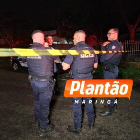 Filho agride mãe deficiente e avó idosa com bengala e morre após atacar guardas municipais com faca em Sarandi Foto 6 Fotos de Filho agride mãe deficiente e avó idosa com bengala e morre após atacar guardas municipais com faca em Sarandi