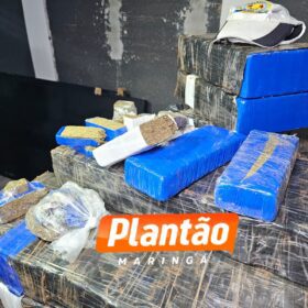 Mãe e filha são presas com mais de 340 kg de maconha durante Blitz em Maringá Foto 9 Fotos de Mãe e filha são presas com mais de 340 kg de maconha durante Blitz em Maringá