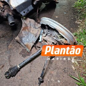 Dois jovens ficam feridos após capotamento impressionante no Contorno Norte, em Maringá Foto 5 Fotos de Dois jovens ficam feridos após capotamento impressionante no Contorno Norte, em Maringá