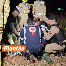 Homem que matou mãe e deixou filha em estado gravíssimo em Maringá é preso pela Polícia Militar Foto 4 Fotos de Homem que matou mãe e deixou filha em estado gravíssimo em Maringá é preso pela Polícia Militar
