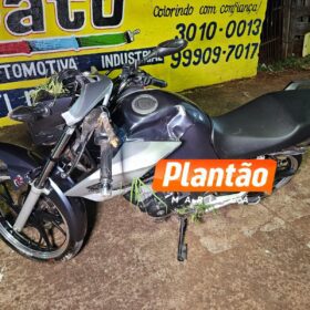 Motociclista fica ferido após atropelar cachorro na Avenida Pedro Taques, em Maringá Foto 4 Fotos de Motociclista fica ferido após atropelar cachorro na Avenida Pedro Taques, em Maringá