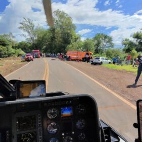 Fotos de Motorista morre após acidente; mulher e criança ficam feridas