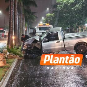 Três mulheres ficam feridas após grave acidente na Avenida das Indústrias, em Maringá Foto 4 Fotos de Três mulheres ficam feridas após grave acidente na Avenida das Indústrias, em Maringá