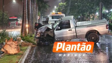 Fotos de Três mulheres ficam feridas após grave acidente na Avenida das Indústrias, em Maringá