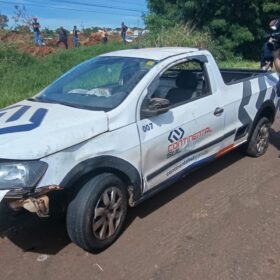 Fotos de Capotamento na BR-376 entre Iguatemi e Maringá deixa dois trabalhadores feridos