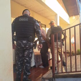 Fotos de Gaeco de Maringá deflagra a Operação Cumpra-se para prender nove fugitivos com condenações definitivas por homicídios, estupros de vulneráveis e tráfico de drogas