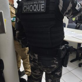 Fotos de Gaeco de Maringá deflagra a Operação Cumpra-se para prender nove fugitivos com condenações definitivas por homicídios, estupros de vulneráveis e tráfico de drogas