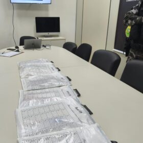 Fotos de Gaeco de Maringá deflagra a Operação Cumpra-se para prender nove fugitivos com condenações definitivas por homicídios, estupros de vulneráveis e tráfico de drogas