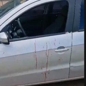 Homem é preso após tentar matar ex-mulher e atual namorado em Sarandi; COM VÍDEO Foto 2 Fotos de Homem é preso após tentar matar ex-mulher e atual namorado em Sarandi; COM VÍDEO