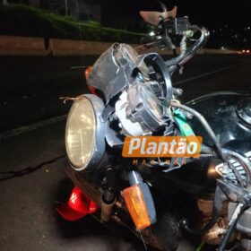 Motociclista fica em estado gravíssimo após cair de aproximadamente oito metros no Contorno Norte de Maringá Foto 1 Fotos de Motociclista fica em estado gravíssimo após cair de aproximadamente oito metros no Contorno Norte de Maringá