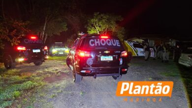 Fotos de Criminosos atiram contra policiais durante roubo a residência rural