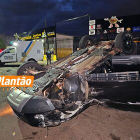 Motorista de Land Rover que morreu após ser ejetado de veículo durante acidente em Sarandi é identiificado Foto 5 Fotos de Motorista de Land Rover que morreu após ser ejetado de veículo durante acidente em Sarandi é identiificado