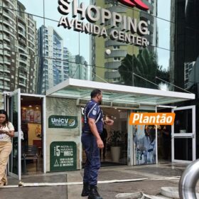 Fotos de Superaquecimento em fritadeira provoca fumaça no Burger King e leva à evacuação de área do shopping Avenida Center