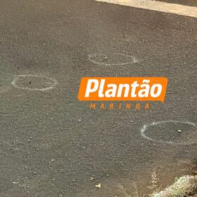 Violência: homem é executado com vários tiros em praça pública Foto 4 Fotos de Violência: homem é executado com vários tiros em praça pública