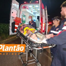 Moça é intubada após colisão frontal entre duas motos em Sarandi Foto 1 Fotos de Moça é intubada após colisão frontal entre duas motos em Sarandi