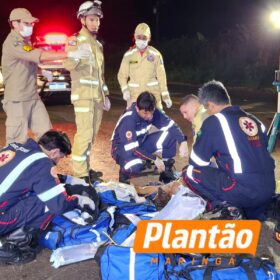 Na contramão e em alta velocidade, motorista causa acidente gravíssimo e foge do local em Maringá Foto 4 Fotos de Na contramão e em alta velocidade, motorista causa acidente gravíssimo e foge do local em Maringá