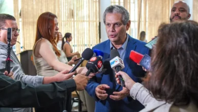 Fotos de Nesta quinta-feira, 12, Câmara de Maringá vota pedido de licença para Silvio viajar à Colômbia