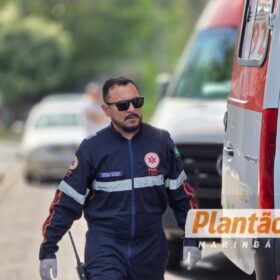Ciclista fica gravemente ferida após colidir contra carro no Conjunto Batel, em Maringá Foto 10 Fotos de Ciclista fica gravemente ferida após colidir contra carro no Conjunto Batel, em Maringá