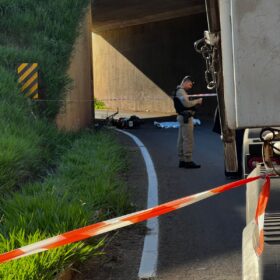 Ciclista morre após acidente com motocicleta na entrada de Marialva Foto 3 Fotos de Ciclista morre após acidente com motocicleta na entrada de Marialva