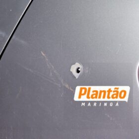 Câmera de segurança registra atentado a tiros contra dois rapazes em Iguatemi; vítimas desaparecem após ataque Foto 5 Fotos de Câmera de segurança registra atentado a tiros contra dois rapazes em Iguatemi; vítimas desaparecem após ataque