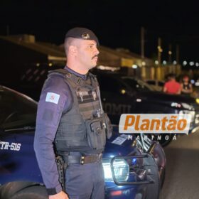 Homem é baleado após ameaçar atear fogo na esposa, nos filhos e atacar equipe da Guarda Civil Municipal em Sarandi Foto 8 Fotos de Homem é baleado após ameaçar atear fogo na esposa, nos filhos e atacar equipe da Guarda Civil Municipal em Sarandi