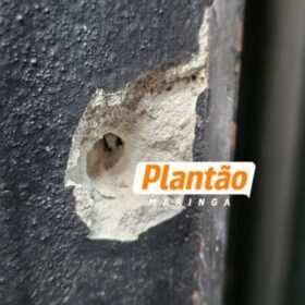 Policial penal reage a ataque, troca tiros com criminosos e um suspeito acaba preso em Maringá Foto 2 Fotos de Policial penal reage a ataque, troca tiros com criminosos e um suspeito acaba preso em Maringá