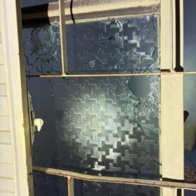 Fotos de Tiros na madrugada: ataque a tiros assusta família durante a madrugada no Jardim Verão em Sarandi