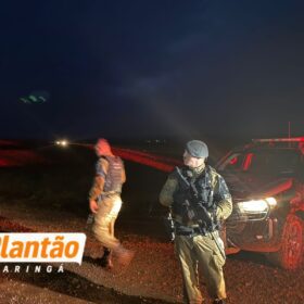 Piratas do asfalto são flagrados roubando carreta e trocam tiros com a polícia Foto 2 Fotos de Piratas do asfalto são flagrados roubando carreta e trocam tiros com a polícia