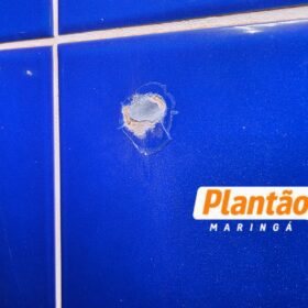 Câmera jovem sendo executado a tiros em conveniência em Sarandi Foto 8 Fotos de Câmera jovem sendo executado a tiros em conveniência em Sarandi