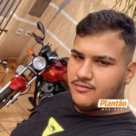 Câmera jovem sendo executado a tiros em conveniência em Sarandi Foto 13 Fotos de Câmera jovem sendo executado a tiros em conveniência em Sarandi