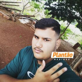 Câmera jovem sendo executado a tiros em conveniência em Sarandi Foto 12 Fotos de Câmera jovem sendo executado a tiros em conveniência em Sarandi