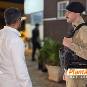Polícia divulga imagem de suspeito de matar homem dentro de ônibus em Maringá Foto 2 Fotos de Polícia divulga imagem de suspeito de matar homem dentro de ônibus em Maringá